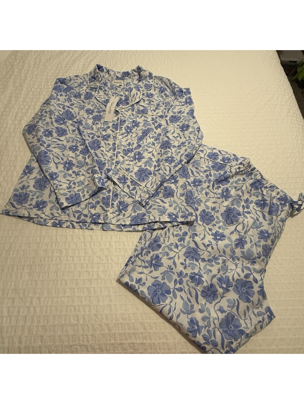BedHead PJS Pajamas Blue Floral Print White Cotton Pants & Shirt Set NWT Large
